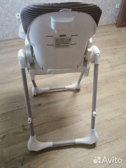 Стульчик для кормления Happy Baby Wingy, brown