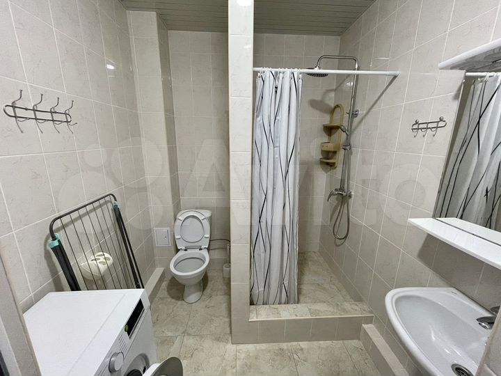 Комната 45 м², 2/2 эт.