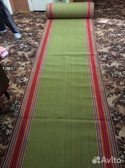 Продам ковровую дорожку 13 м