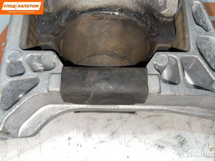 Подушка крепления двигателя передняя правая Mazda