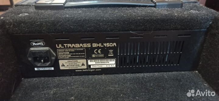 Басовый Комбоусилитель Behringer BXL450