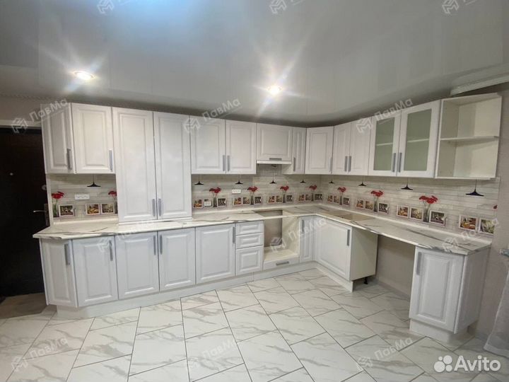 Кухонные гарнитуры в эмали с подсветкой 140