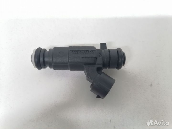 Топливная форсунка Hyundai Accent