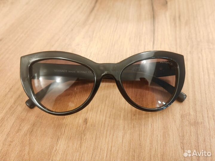 Солнце защитные очки