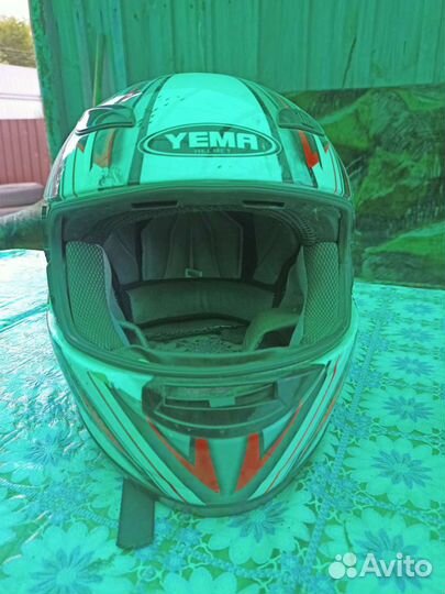 Мотошлем yema