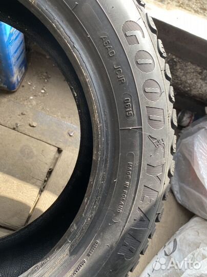 Goodyear Ultragrip Ice Arctic 185/65 R15