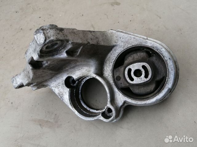 Кронштейн полуоси для Citroen Xsara 2000-2005