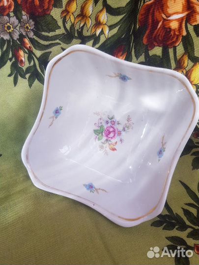 Тарелка квадратная (СССР)