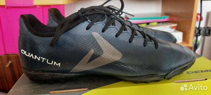 Футбольные бутсы