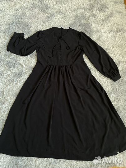 Платье легкое