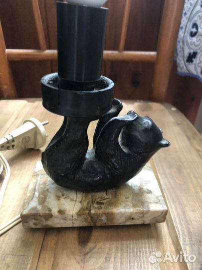 Лампа настольная