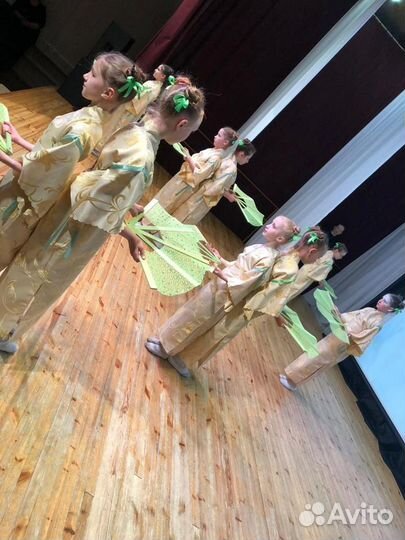 Веера для танца, хореографии