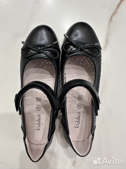 Туфли школьные новые 34-35 рр