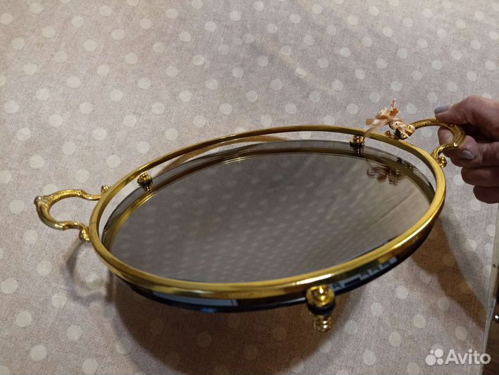 Большое зеркальное сервировочное блюдо, 27 х 27