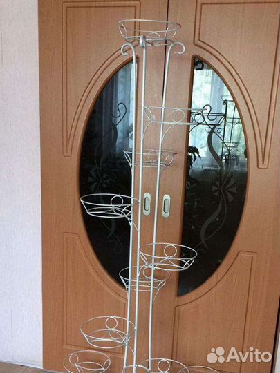 Подставка для цветов