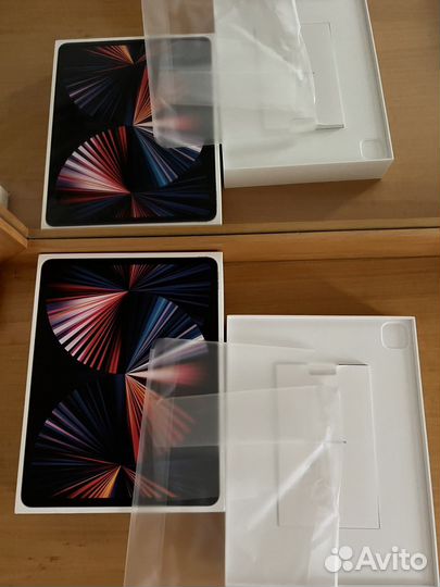 Коробка iPad Pro 12,9 Wi-fi USA