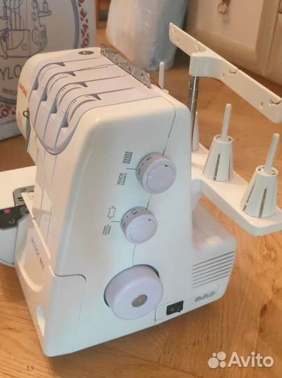 Оверлок Janome My lock 4852