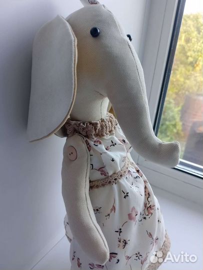 Текстильная интерьерная кукла 