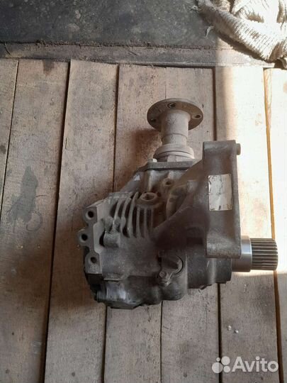 Передний редуктор раздатка Nissan X-Trail t 30