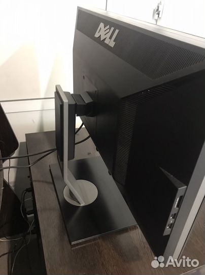 2K Монитор dell U2711B