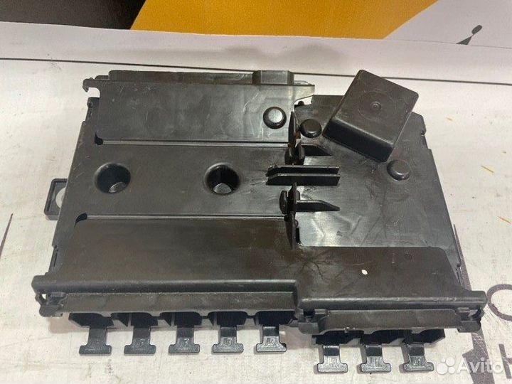 Блок предохранителей. Mercedes W213 2.0D 2017