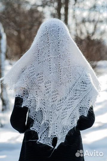 Шаль из козьего пуха/Оренбургский платок 90/90