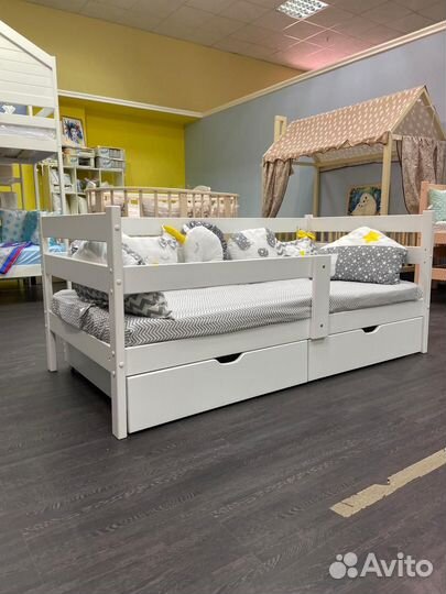 Детская кровать Новая
