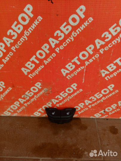 Кнопки подогрева сидений LADA Vesta 21129 2018