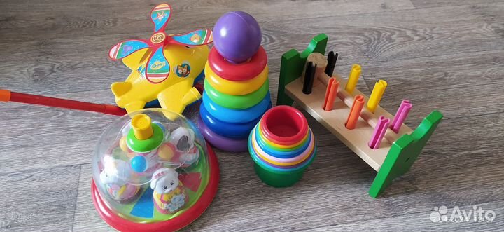 Развивающие игрушки