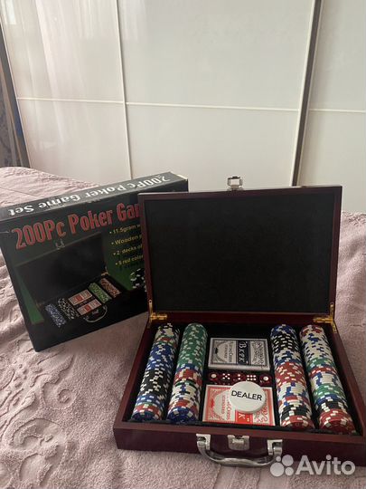 Покерный набор 200 фишек