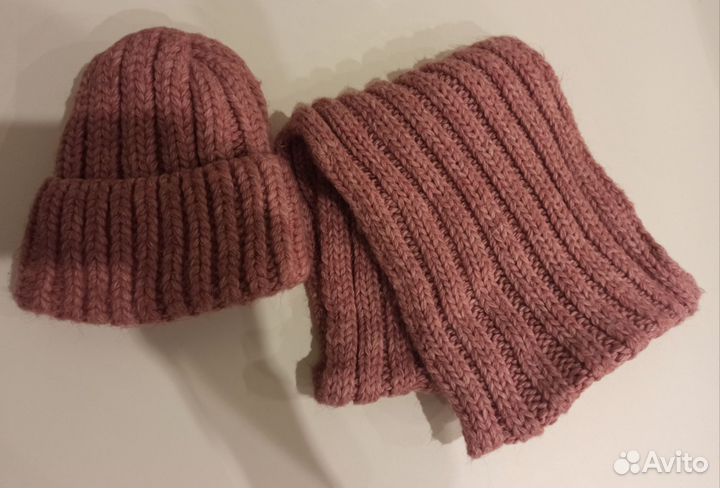 Комплект шапка и снуд женский