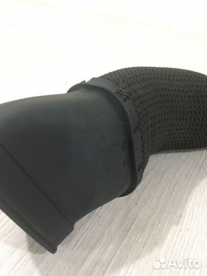 Патрубок воздушного фильтра левый Mercedes Benz