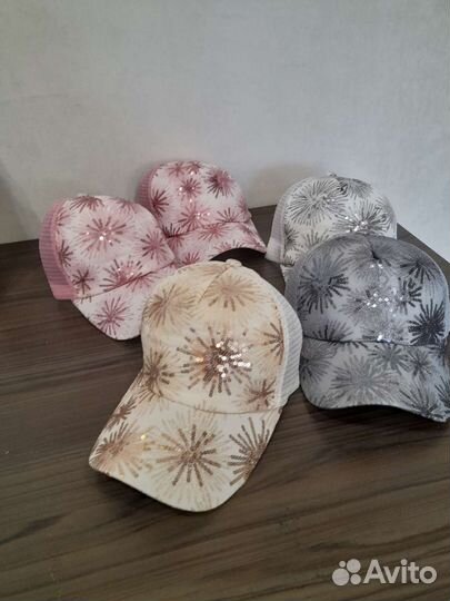 Кепка женская новая