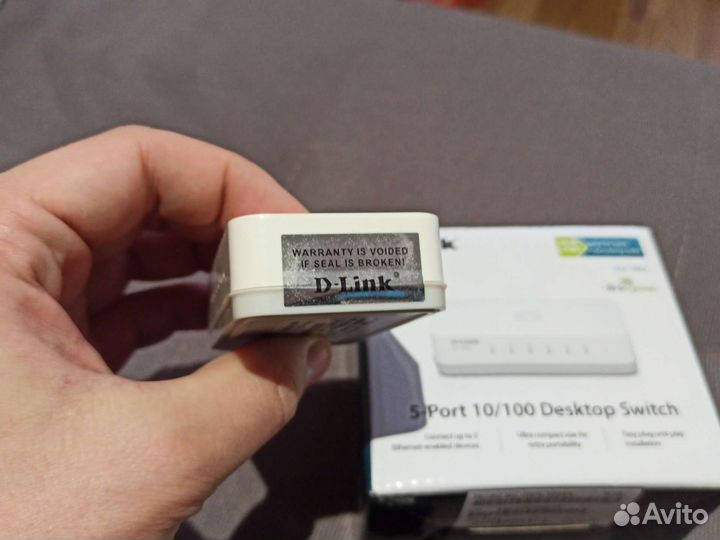 Свитч D-Link DES-1005A