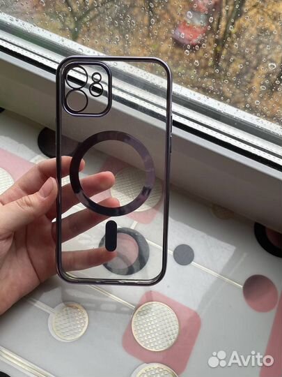 Чехол на iPhone 12