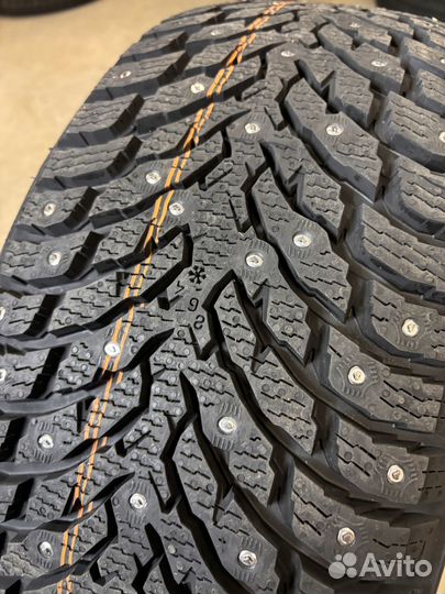 Ikon Tyres Autograph Ice 9 225/45 R18 95T