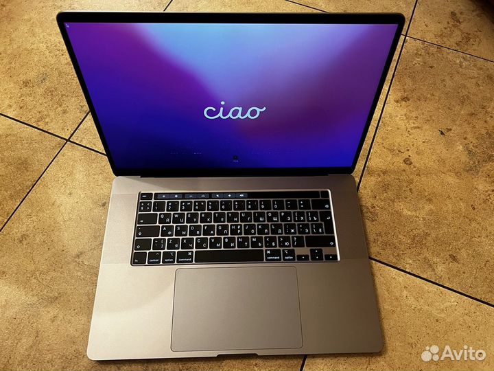 Apple MacBook Pro 16 2020 1 тб i9 ростест