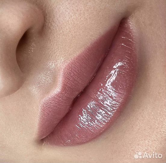 Перманентный макияж бровей