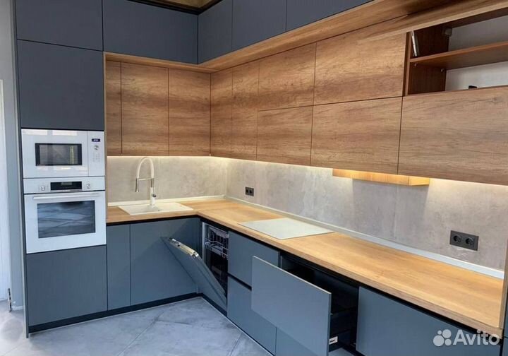 Кухня на заказ / Кухонный гарнитур