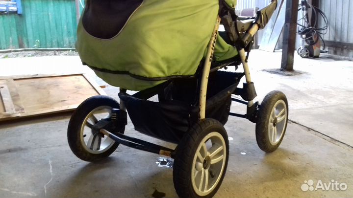 Коляска и кровать манеж