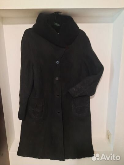 Дубленка натуральная женская с капюшоном