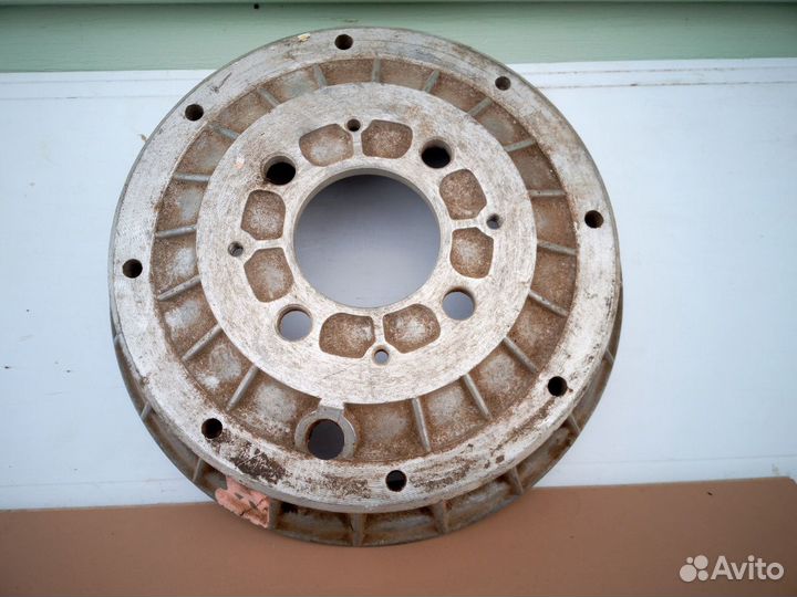 Задний барабан Москвич 2141