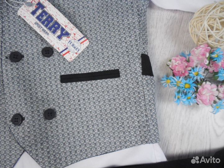 Костюмы в наличии от 9 до 12 лет