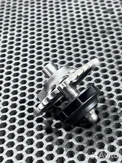 Балансирный вал с помпой Husqvarna FC 450 2017