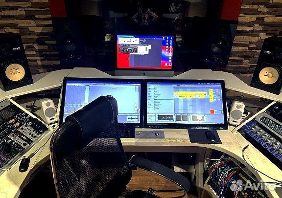 Песни, стихи, поздравления на заказ. Любой жанр