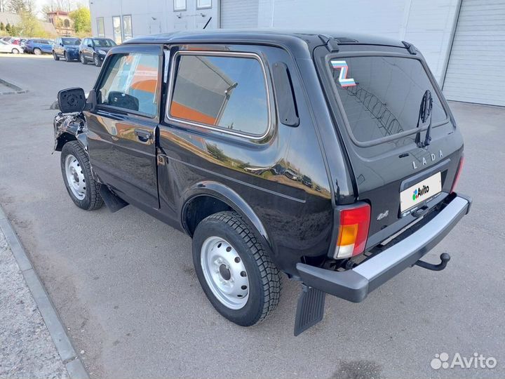 LADA 4x4 (Нива) 1.7 МТ, 2019, битый, 17 084 км