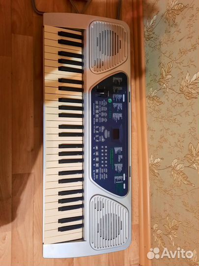 Синтезатор