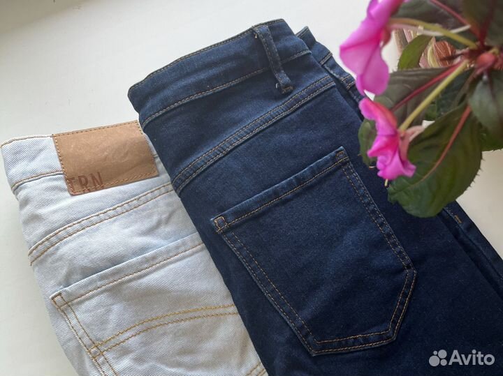 Джинсы