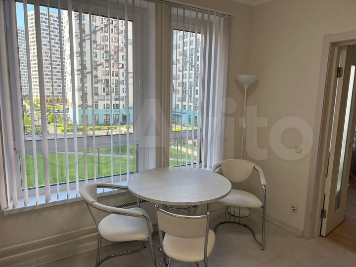 3-к. квартира, 94,5 м², 4/14 эт.