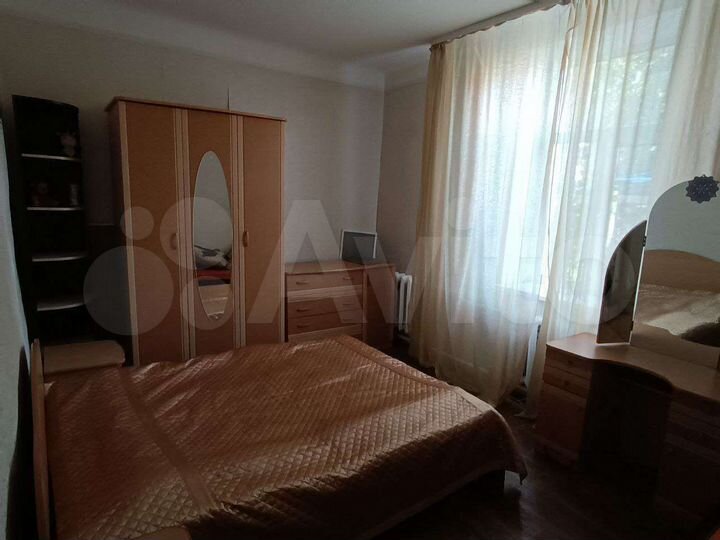 2-к. квартира, 54 м², 1/2 эт.